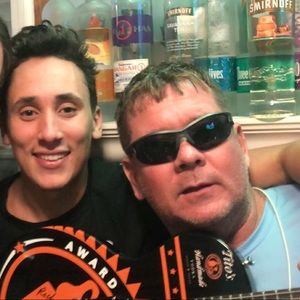 Meet your Posher, Connconnor